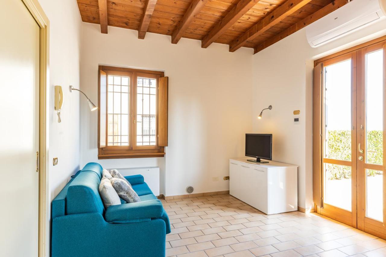 Aparthotel Il Casale Lonato - By Host4U Exterior foto