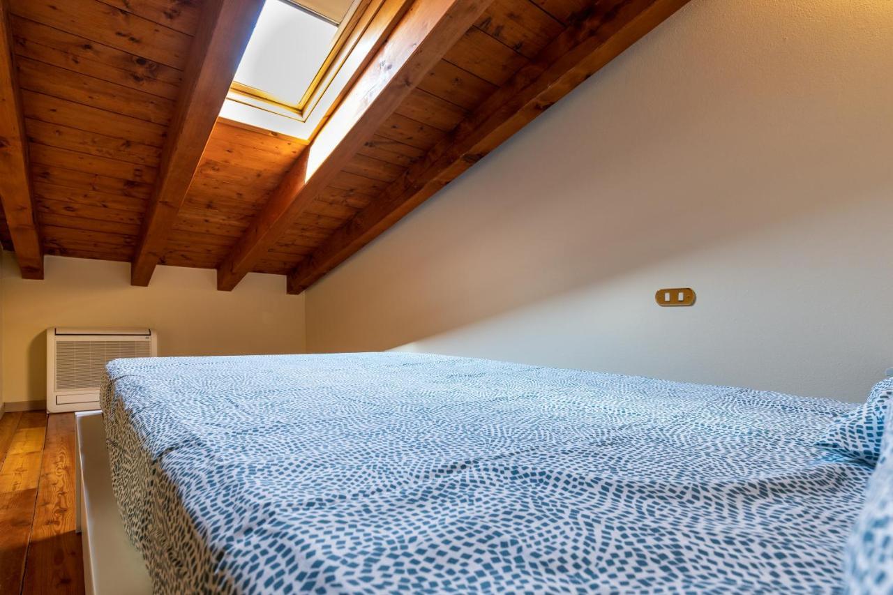 Aparthotel Il Casale Lonato - By Host4U Exterior foto